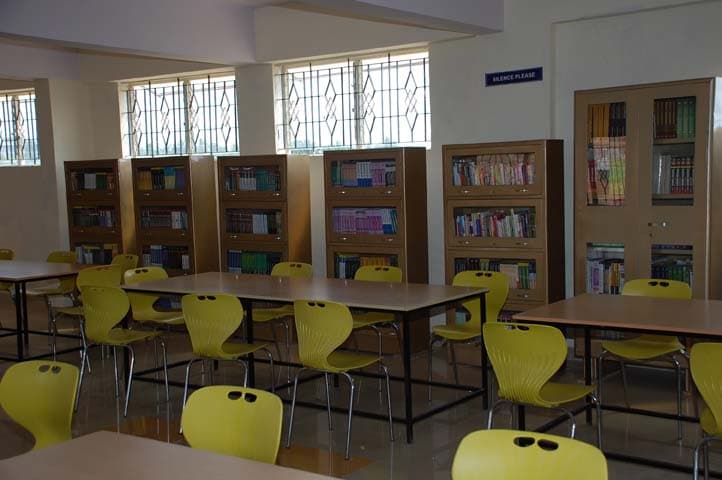 Adarsha Vidya Kendra First Grade College Bangalore Infrastructure photo 5